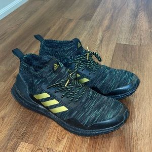 Adidas Ultra Boost DNA Mid Von Miller